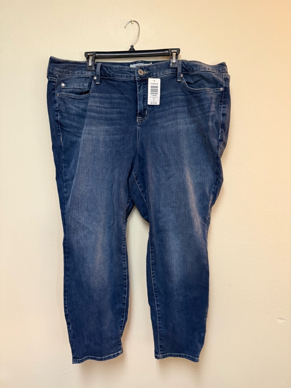 Torrid Skinny Jeans NWT Size 24
